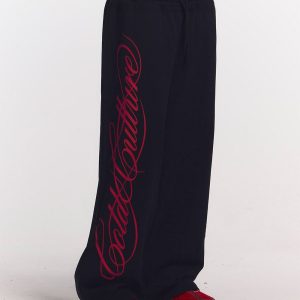 PANTALONES DEPORTIVOS NEGROS CON SCRIPT