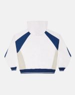 Sudadera con capucha estilo vaquero universitaria blanca y azul